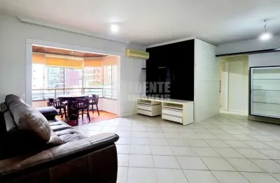 Apartamento com 3 quartos à venda na Rua Santo Inácio de Loyola, 123, Centro, Florianópolis