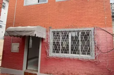 Casa com 3 quartos para alugar na Rua Monsenhor Topp, 166, Centro, Florianópolis