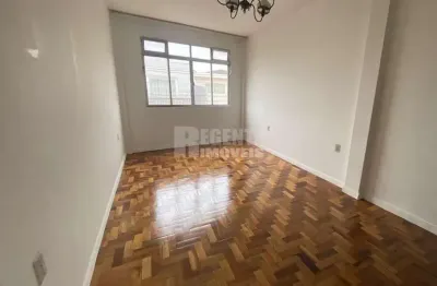 Apartamento com 3 quartos para alugar na Rua Fúlvio Aducci, 931, Estreito, Florianópolis