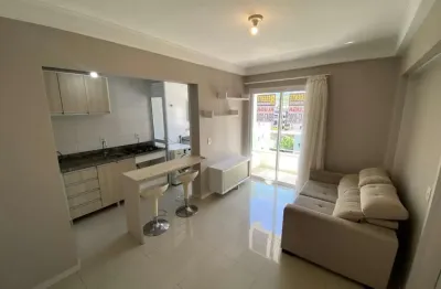 Excelente apartamento mobiliado de 1 dormitório no bairro carvoeira, ao lado da ufsc!