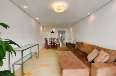 Apartamento à venda com 3 dormitórios no centro em Florianópolis