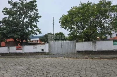Terreno à venda na Rua Acadêmico Reinaldo Consoni, 198, Córrego Grande, Florianópolis por R$ 1.450.000