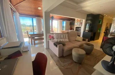 Cobertura à venda com 3 quartos no bairro campeche em florianópolis