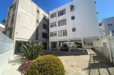 Excelente apartamento para locação de 1 dormitório no bairro itacorubi, perto da udesc!
