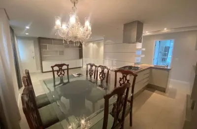 Excelente apartamento de 2 dormitórios para locação no centro!