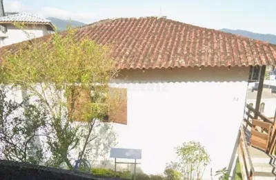 Casa com 5 quartos à venda na Rua Donícia Maria da Costa, 94, Saco Grande, Florianópolis