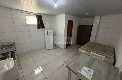 Kitnet / Stúdio para alugar na Rua Lauro Linhares, 1693, Trindade, Florianópolis