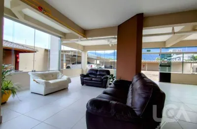 Apartamento com 2 dormitórios à venda, 72 m² por r$ 490.000 - balneário copacabana - caraguatatuba/sp