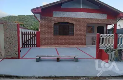 Casa com 3 dormitórios à venda, 152 m² por r$ 590.000,00 - massaguaçu - caraguatatuba/sp