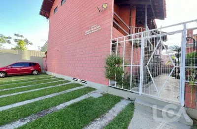 Sobrado com 2 dormitórios à venda, 44 m² por r$ 340.000,00 - parque balneário poiares - caraguatatuba/sp