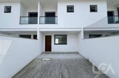 Sobrado com 2 dormitórios à venda, 77 m² por R$ 490.000,00 - Massaguaçu - Caraguatatuba/SP