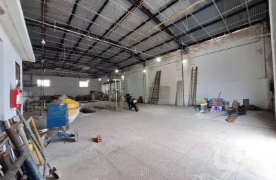 Galpão para alugar, 769 m² por R$ 14.000,00/mês - Parque Balneário Poiares - Caraguatatuba/SP