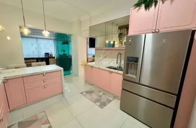 Imperial palace apartamento mobiliado com 5 suítes e 3 vagas na meia praia