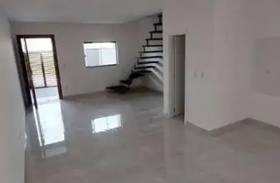 Residencial orquídeas sobrado 3 quartos e 2 vagas em morretes itapema/sc