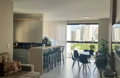 La victoria apartamento mobiliado com 3 suítes e 3 vagas na meia praia