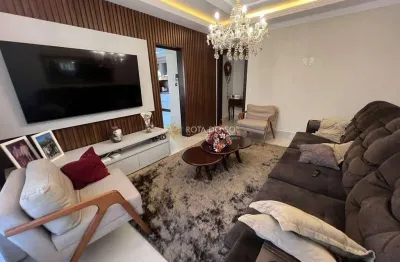 Casa mobiliada 4 quartos e 2 vagas no centro de porto belo