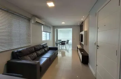 Cidade de luz apartamento quadra mar 2 quartos em meia praia itapema sc