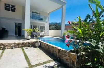 Casa em condomínio fechado com 4 quartos à venda em Horto Florestal, Ubatuba 