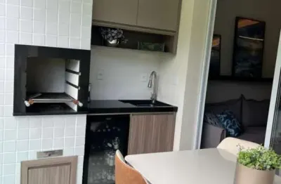 Apartamento totalmente mobiliado com 2 dormitórios nas toninhas.