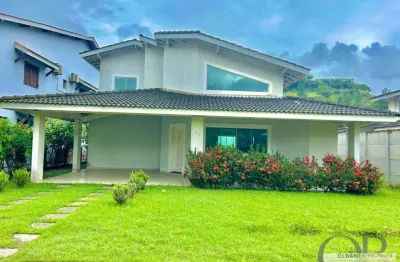 Sobrado mobiliado com 3 dormitórios dentro de condominio.