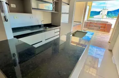 Cobertura com 3 dormitórios mais jacuzzi privativa no centro.