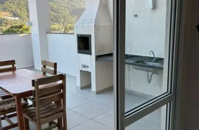 Cobertura mobiliada com 2 dormitórios no bairro silop