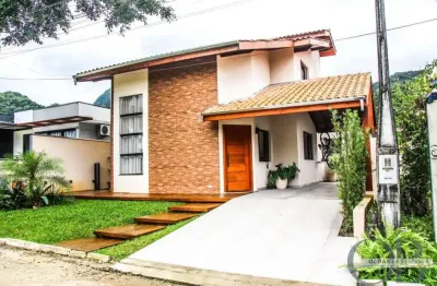 Casa em condomínio fechado com 3 quartos à venda em Horto Florestal, Ubatuba 