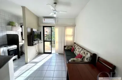 Apartamento com 1 dormitório apenas 150 metros do mar na praia grande