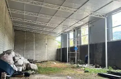 Barracão / Galpão / Depósito à venda em Marafunda, Ubatuba 