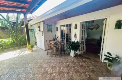 Casa com 3 quartos à venda em Itaguá, Ubatuba 