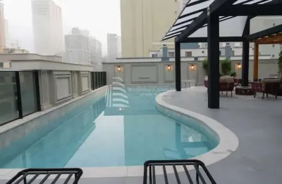 3 suites, 2 vagas finamente mobiliado , Meia Praia, Itapema - SC