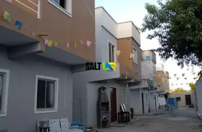 Casa com 2 dormitórios à venda, 72 m² por r$ 250.000,00 - castelão- fortaleza/ce
