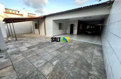 Casa plana ampla no castelão - 3 quartos, 6 vagas - r$650.000,00