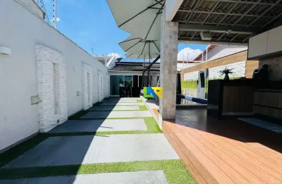 CASA PLANA BELÍSSIMA NO PASSARÉ - 3 suítes, porteira fechada, segurança completa