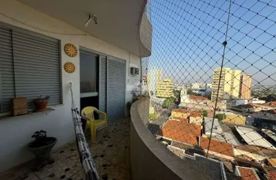 Apartamento de 3 quartos um sendo suite e com 3 sacadas bem distribuidas em localizacao privilegiada
