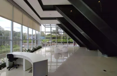 Sala comercial ampla para venda e locacao! fazemos o acabamento de acordo com a sua necessidade!