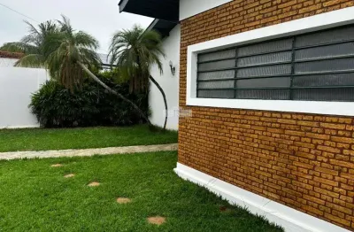 Casa de alto padrao para alugar no bairro das bandeiras em aracatuba