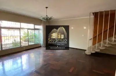 Excelente sobrado para venda localizado na bosque da saúde.