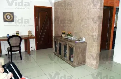 Casa com 3 quartos à venda na Rua Caetanópolis, Jaguaré, São Paulo