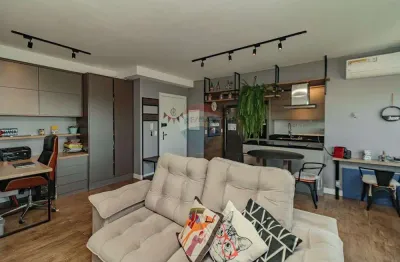Apartamento com 2 quartos à venda na Rua Doutor João Inácio, 1207, Navegantes, Porto Alegre