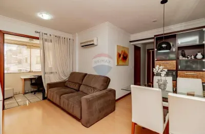Apartamento de 2 quartos, sacada, 2 vagas cobertas e infra completa