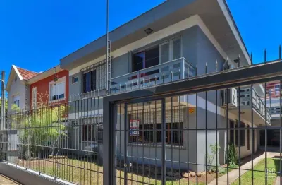 Casa com 7 quartos à venda na Rua das Caravelas, 243, Vila Ipiranga, Porto Alegre