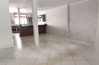 Casa de 3 quartos no bairro industrial - santana do paraíso
