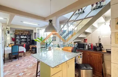 Casa com 7 quartos à venda no Bom Retiro, Ipatinga 