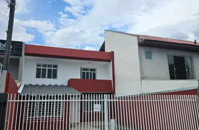 Casa com 3 quartos para alugar na Rua Alete Dacheux Stori, 480, Jardim das Américas, Curitiba