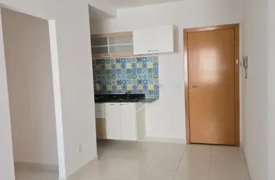Alugo ótimo apartamento de 01 quarto no centro de curitiba/pr