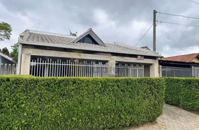 Casa na Fazenda Rio Grande 164m  garagem p  4 carros e amplo terreno nos fundos