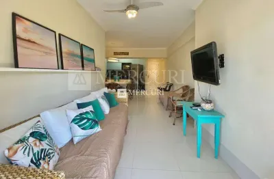 Apartamento no guarujá, enseada, 3 quartos sendo 2 suítes, sala para 2 ambientes e varanda - mercuri imóveis - imobiliária no guarujá