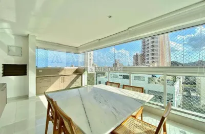 Apartamento no guarujá, enseada, 3 quartos, sendo suítes e varanda gourmet com vista mar - mercuri imóveis - imobiliária no guarujá