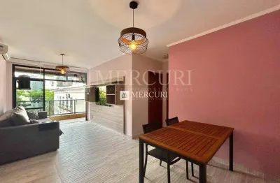 Apartamento no guarujá, enseada, 2 quartos, sendo 1 suíte e sacada - mercuri imóveis - imobiliária no guarujá